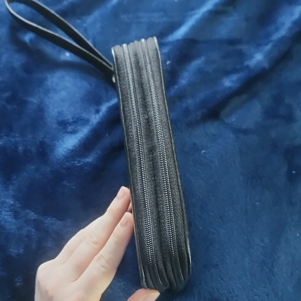 Vintage Black Wallet Planner with Wristlet